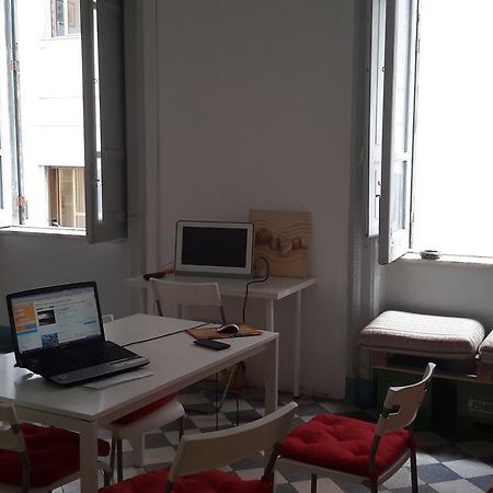 The Youth Rooms Палермо Екстериор снимка