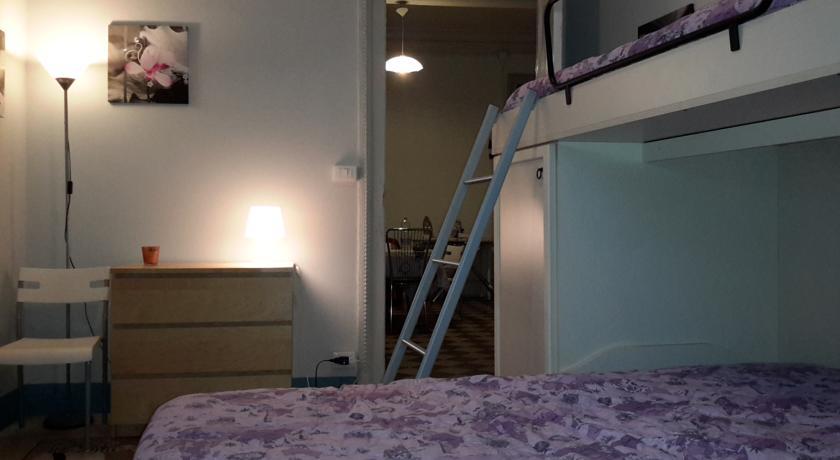 The Youth Rooms Палермо Екстериор снимка