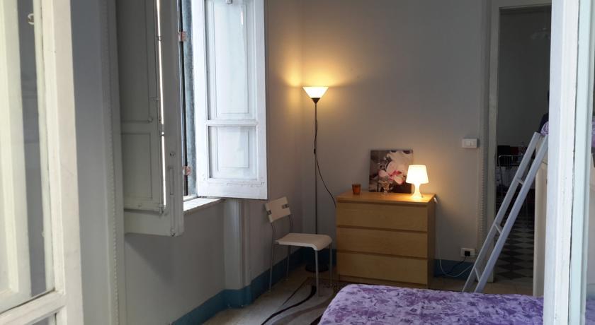 The Youth Rooms Палермо Екстериор снимка